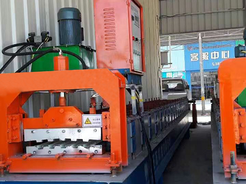 安徽卷帘门成型机