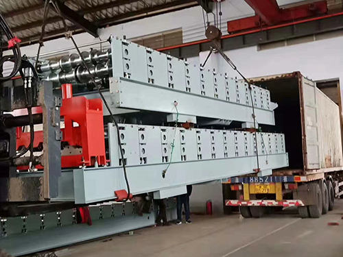 安徽彩钢楼板成型机